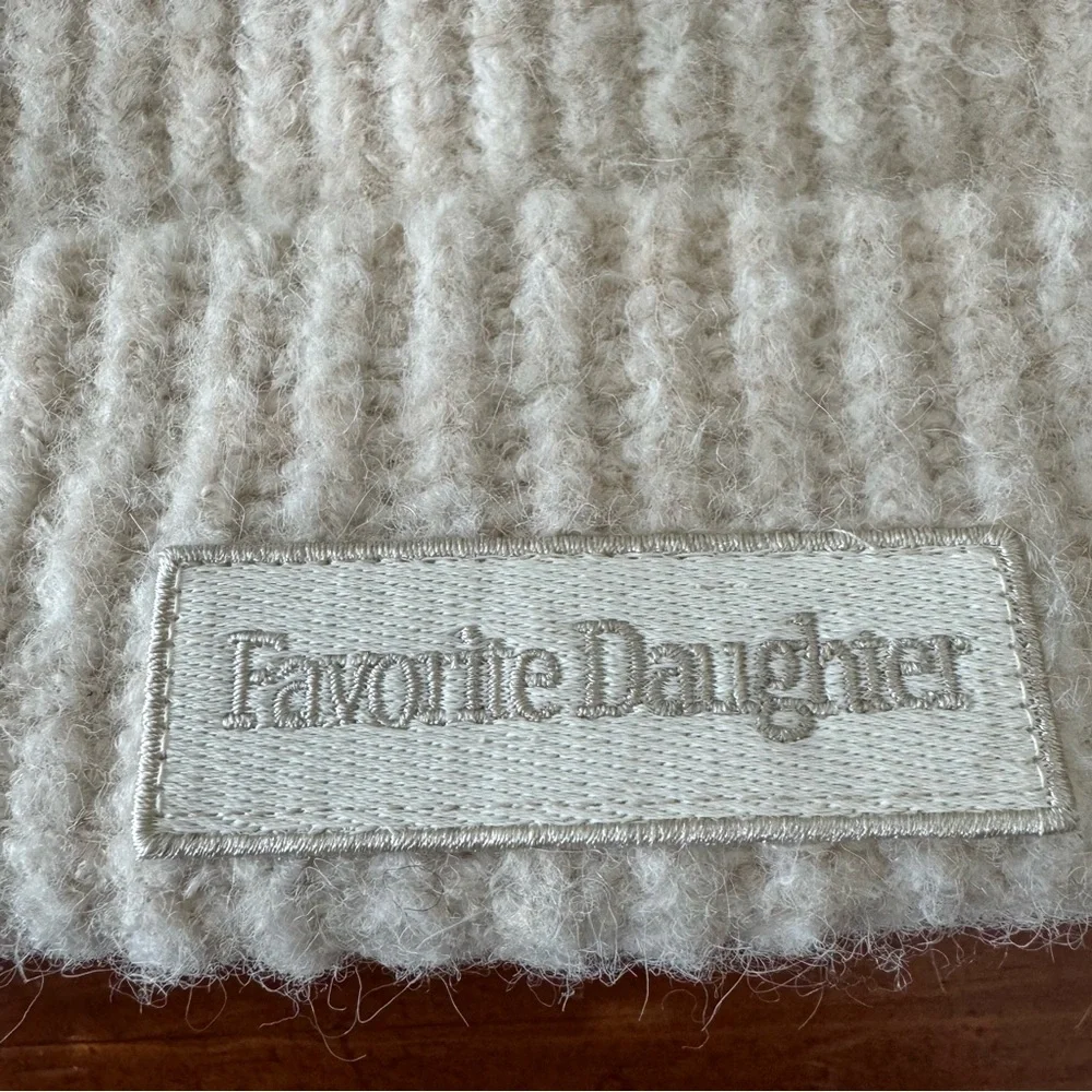 Favorite Daughter good used